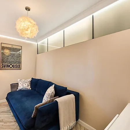 Golden Hour Apartments- Matejki 17 *