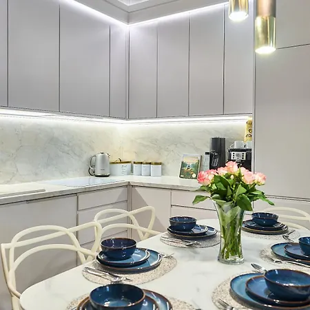 Golden Hour Apartments- Matejki 17 דירה Świnoujście