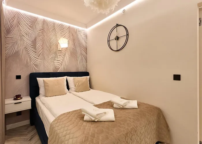 Golden Hour Apartments- Matejki 17 公寓