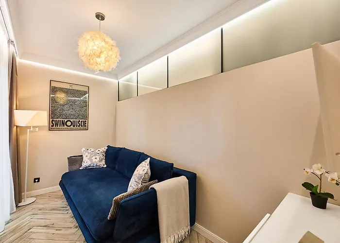 Golden Hour Apartments- Matejki 17 *